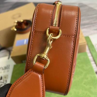 702234 21.5X17X7.5CM MP  (25)